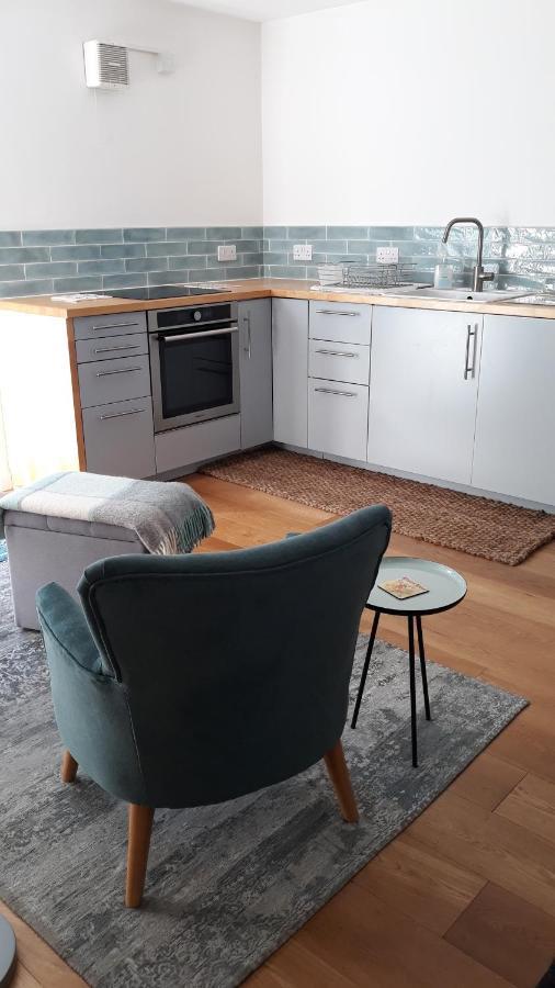Self-Contained, Ground Floor Apartment With Parking And Patio Walmer Extérieur photo